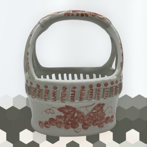 Nora Fenton Designs Ceramic White and Pink Basket Grape Pattern Made in Thailand - Picture 4 of 16